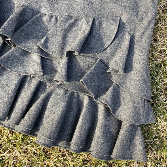 Ralph Lauren Rugby charcoal gray wool ruffle skirt - Picture 6 of 6